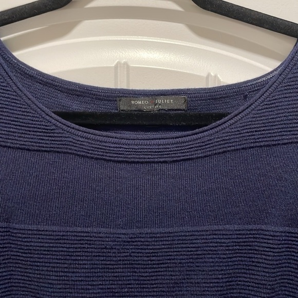 Romeo & Juliet Women’s Knit Sweater Medium Blue Cashmere Blend Contemporary - Picture 6 of 13